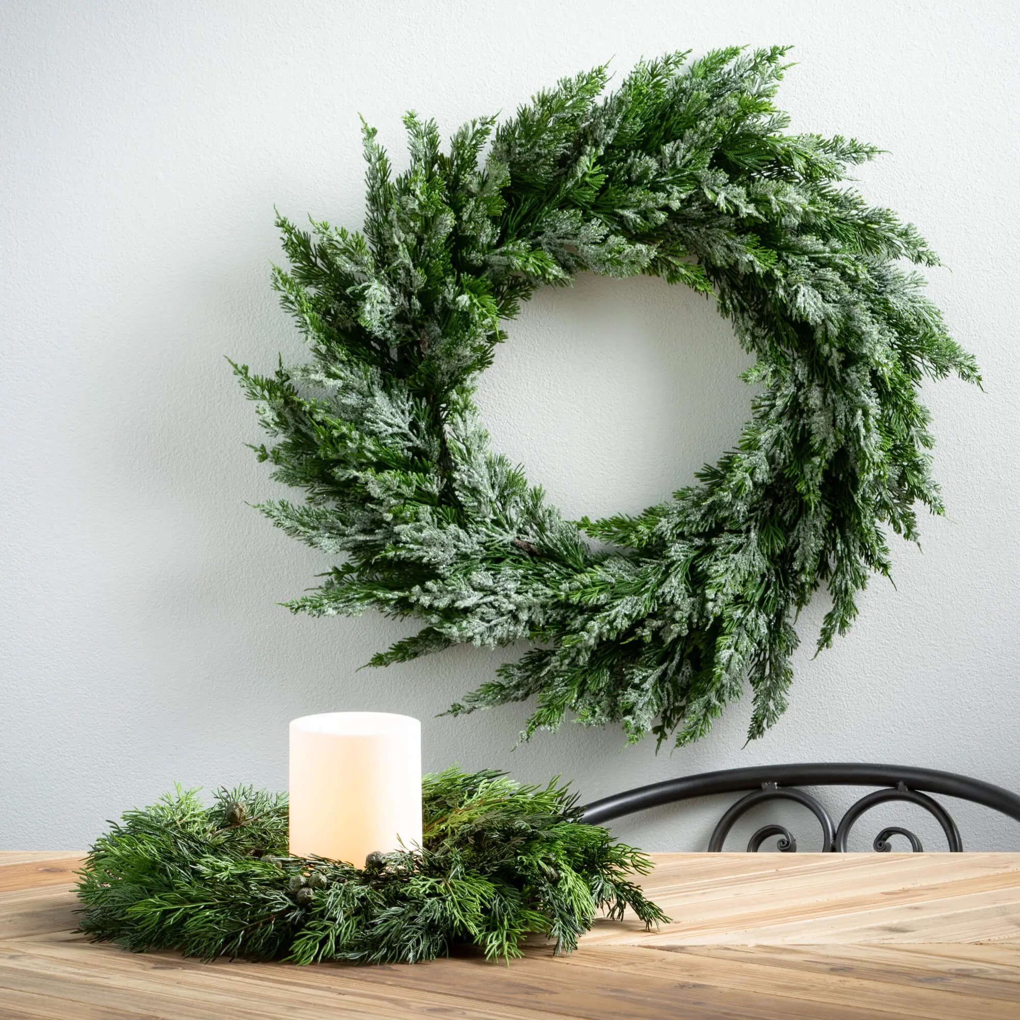 28"H Sullivans Frosted Green Cedar Wreath, Green Winter Wreaths For Front Door