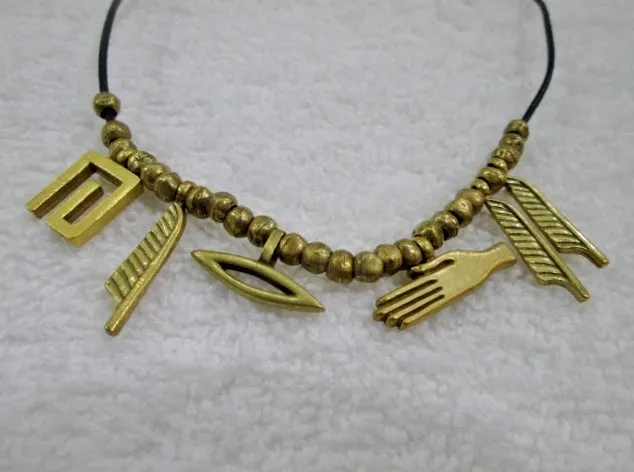 Adjustable EGYPTIAN Style BRONZE BRASS Fetish FEATHER HAND Pendant NECKLACE Charm REBIRTH