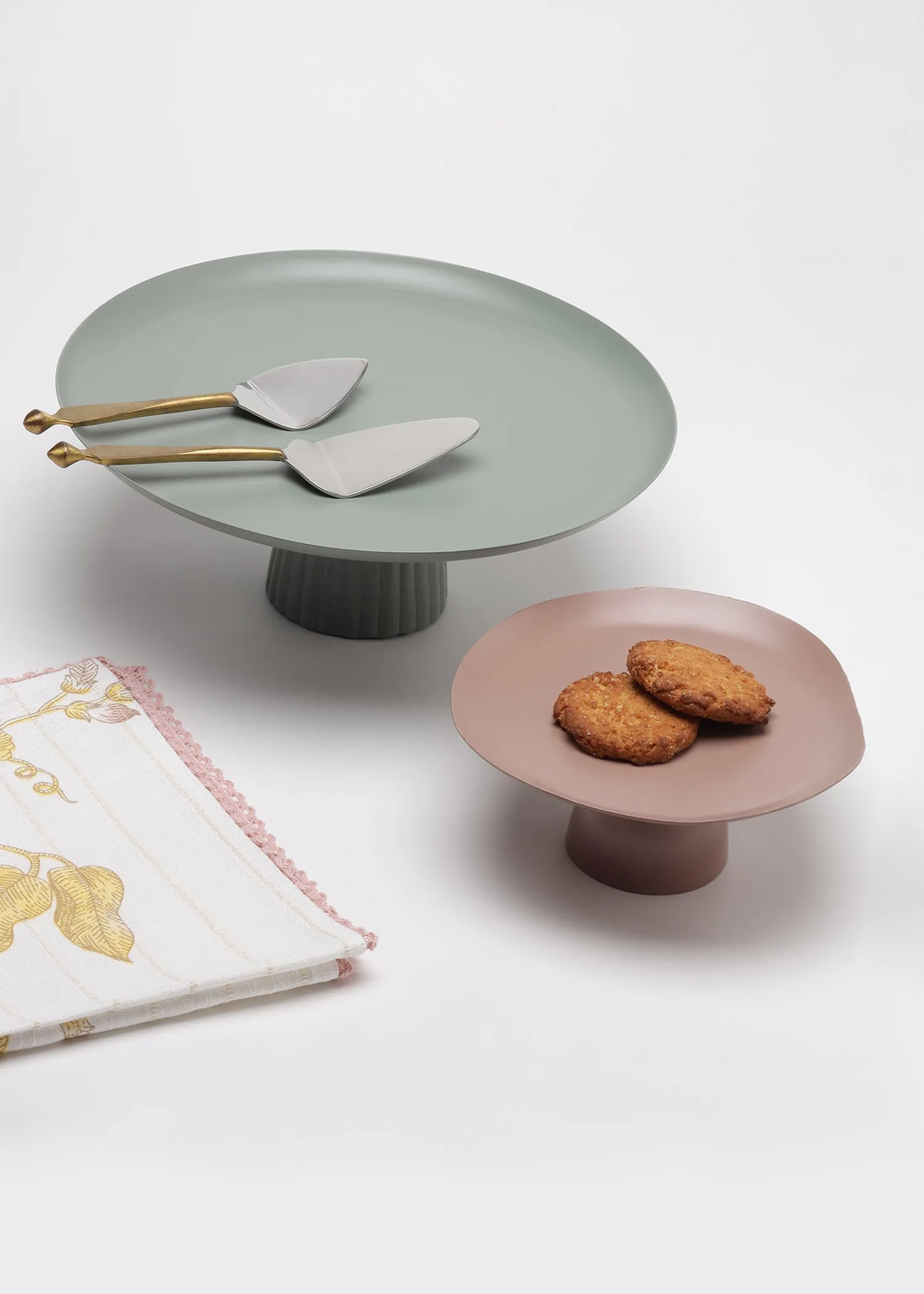 Avisa Cake Stand-Sage Green