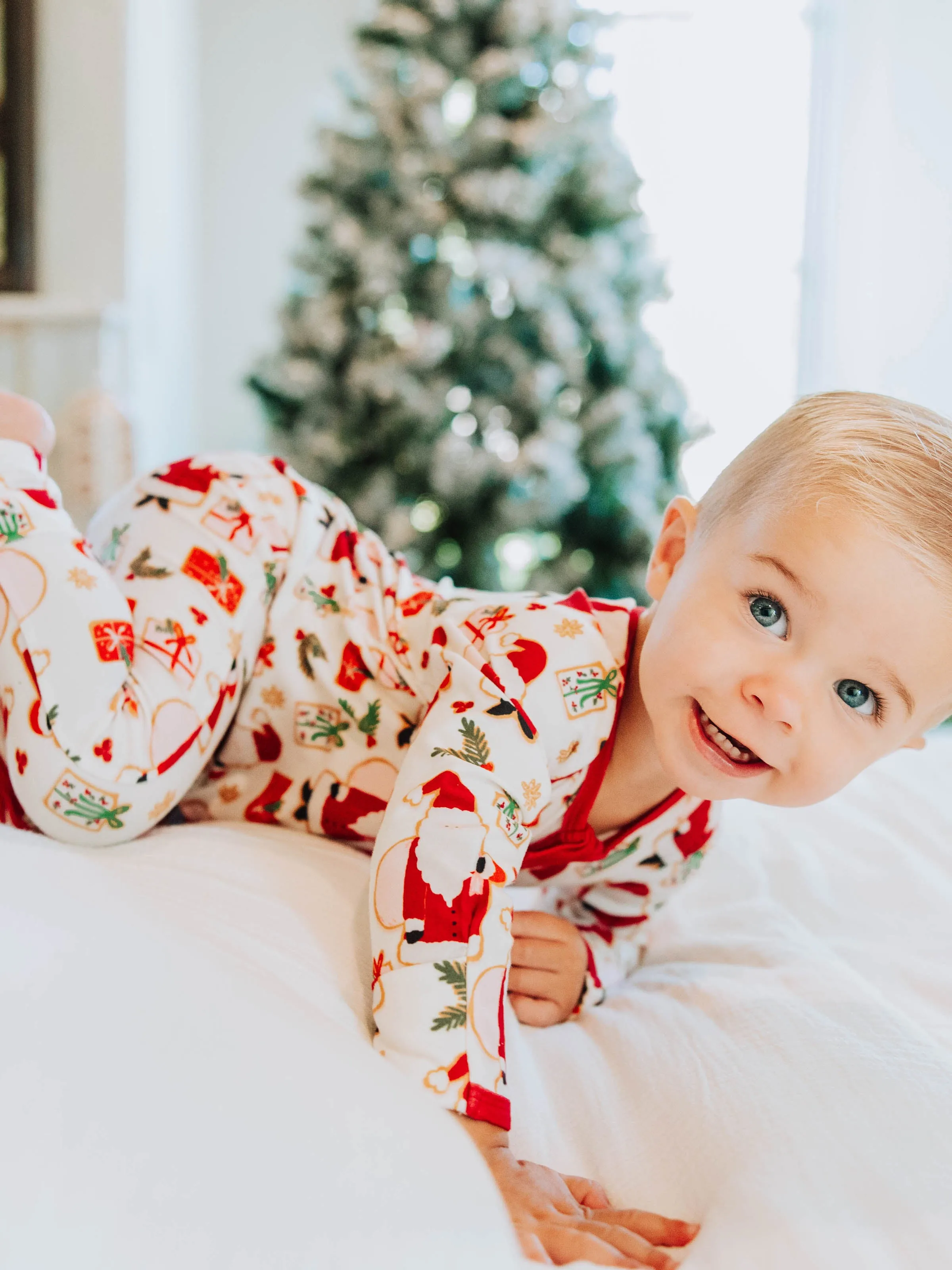 Boy's Dreamer Layette - Santa Claus Comes Tonight