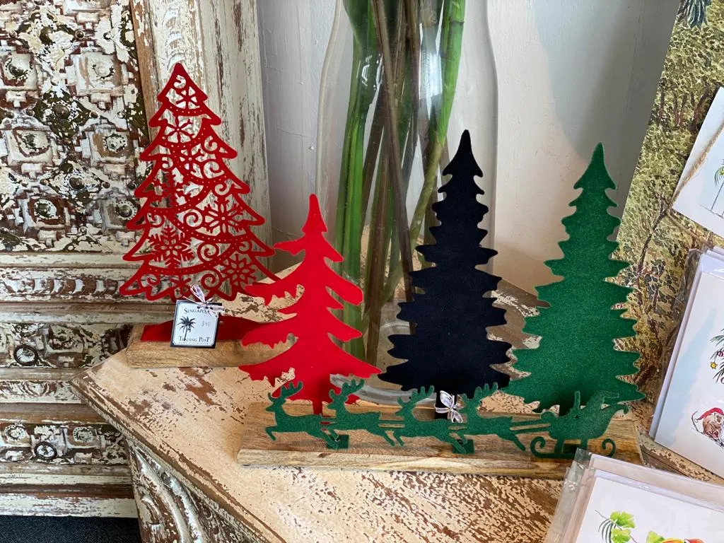 Christmas Tree Table Decor with Reindeer