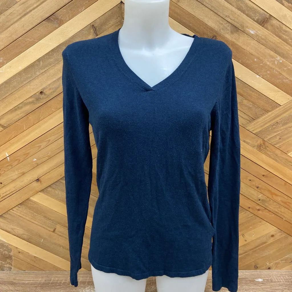 Danier - Women's V-Neck Sweater: Dark Blue-women-MD