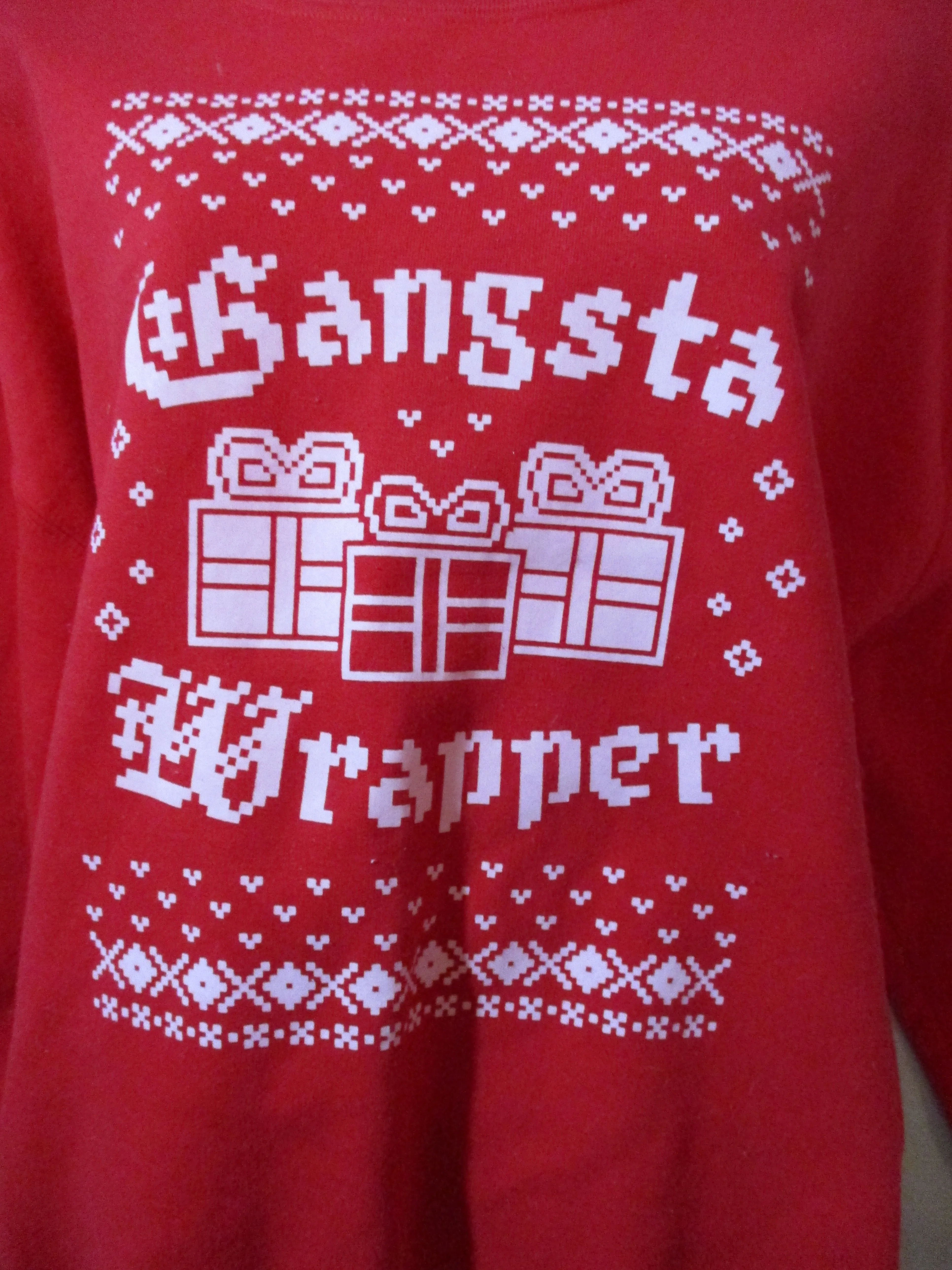 GANGSTA WRAPPER Christmas Holiday Sweatshirt Red L Humor Gift Present