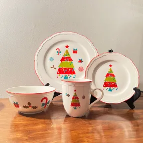 SOLECASA Christmas Tree Dinnerware Set