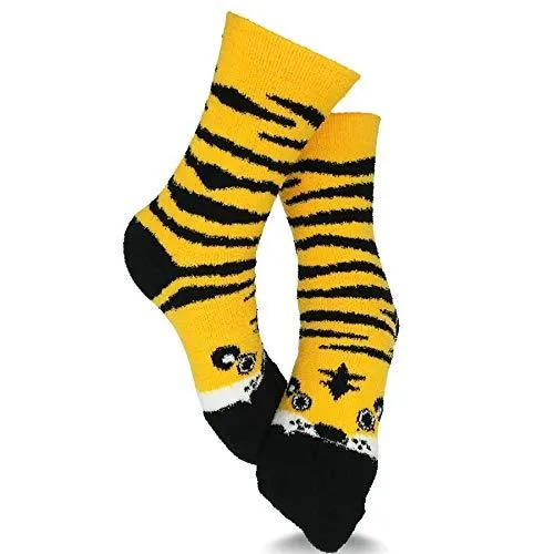 TeeHee Socks Women's Fuzzy Polyester Crew Assorted 3-Pack (R2011)